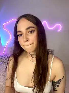 AlexaSpark_ from StripChat is Freechat