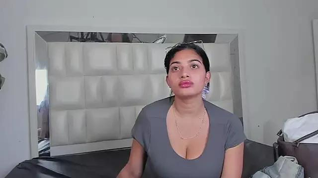 Alhana_pulido from StripChat is Freechat