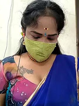Aliana26 from StripChat is Freechat