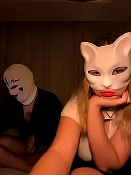 Photos of aliandmelisa from StripChat is Freechat