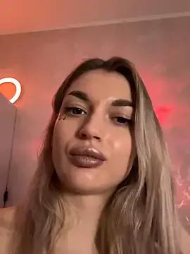 Explore our live girls sluts from our Custom and Multi clubs and checkout exclusive access to highly interactive content, such as shape, hair, titties, pussy type and many more.