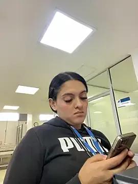 Alice_GS from StripChat is Freechat