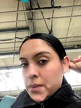 Alice_GS from StripChat is Freechat