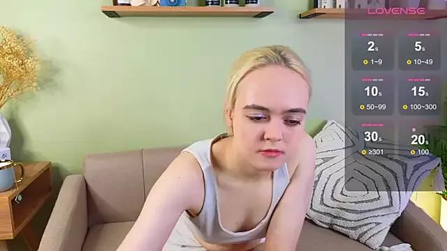 Explore our live girls sluts from our Custom and Multi clubs and checkout exclusive access to highly interactive content, such as shape, hair, titties, pussy type and many more.