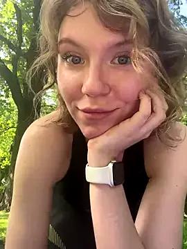 Alice_the_Wonderland from StripChat is Freechat