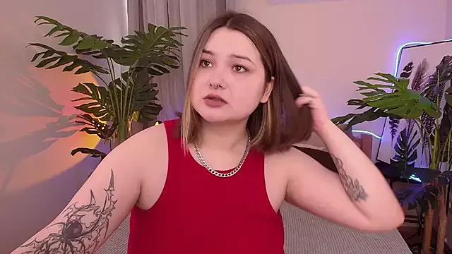 Explore our live girls sluts from our Custom and Multi clubs and checkout exclusive access to highly interactive content, such as shape, hair, titties, pussy type and many more.