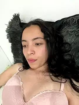 Explore our live girls sluts from our Custom and Multi clubs and checkout exclusive access to highly interactive content, such as shape, hair, titties, pussy type and many more.