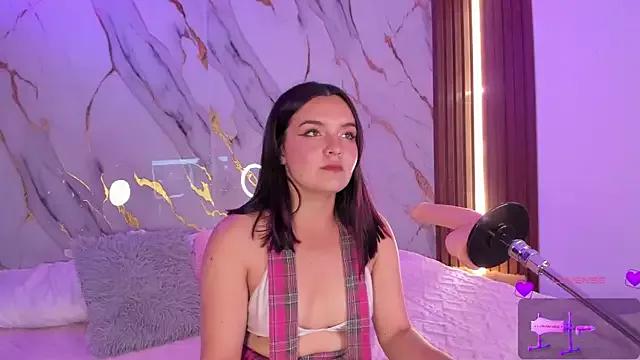 Explore our live girls sluts from our Custom and Multi clubs and checkout exclusive access to highly interactive content, such as shape, hair, titties, pussy type and many more.