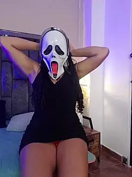 Explore our live girls sluts from our Custom and Multi clubs and checkout exclusive access to highly interactive content, such as shape, hair, titties, pussy type and many more.