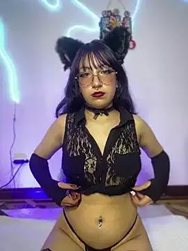 Explore our live girls sluts from our Custom and Multi clubs and checkout exclusive access to highly interactive content, such as shape, hair, titties, pussy type and many more.