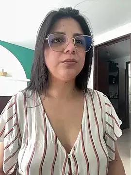 Explore our live girls sluts from our Custom and Multi clubs and checkout exclusive access to highly interactive content, such as shape, hair, titties, pussy type and many more.