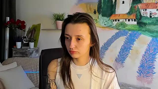 Explore our live girls sluts from our Custom and Multi clubs and checkout exclusive access to highly interactive content, such as shape, hair, titties, pussy type and many more.