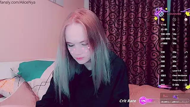 Explore our live girls sluts from our Custom and Multi clubs and checkout exclusive access to highly interactive content, such as shape, hair, titties, pussy type and many more.