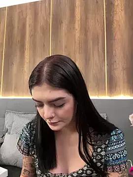 AliceRitter from StripChat is Freechat