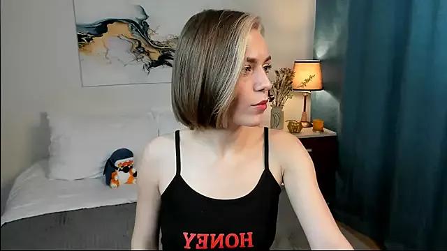 AliceRivass from StripChat is Freechat