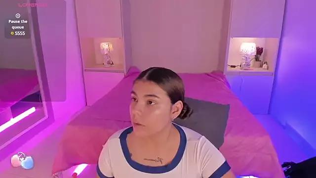 AliceThunder from StripChat is Freechat