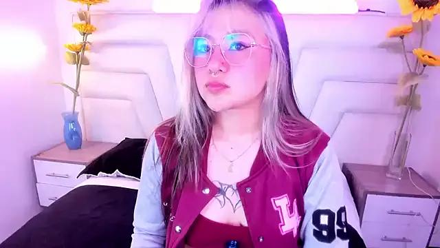 Aliice_Blond from StripChat