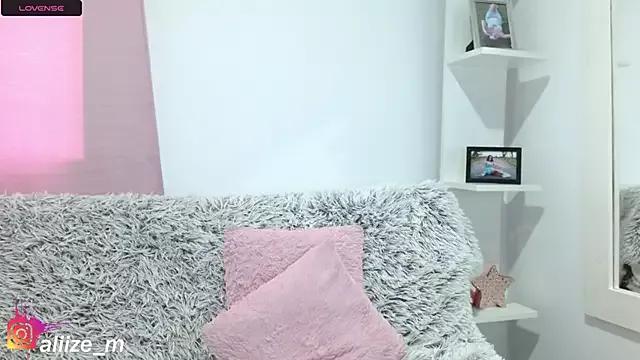 aliicee_m from StripChat
