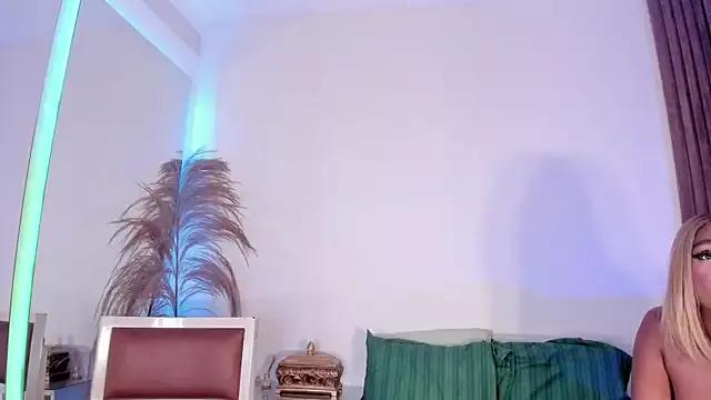 Aliison_Moon from StripChat