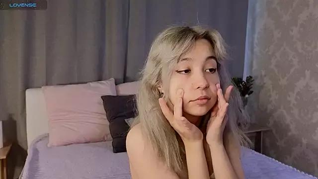 Alika_wow webcams show profile image 