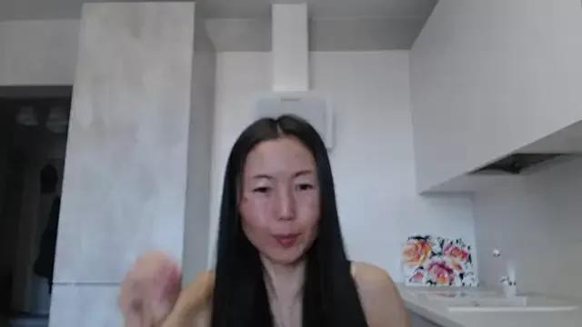 Explore our live girls sluts from our Custom and Multi clubs and checkout exclusive access to highly interactive content, such as shape, hair, titties, pussy type and many more.
