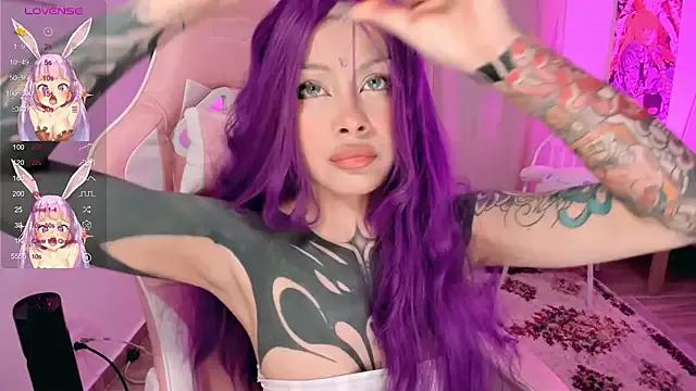 AlinaLukyanova from StripChat is Freechat