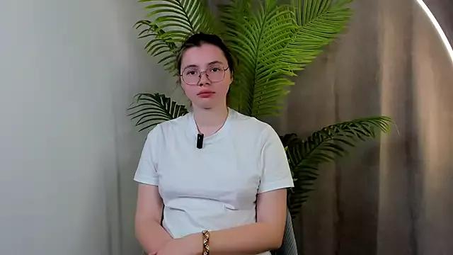 AlisaBerey webcams show profile image 