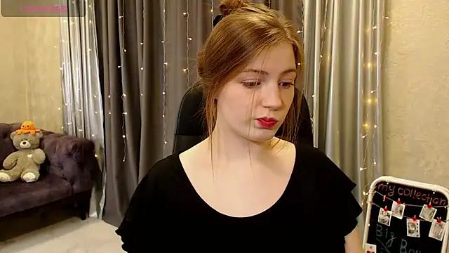 Explore our live girls sluts from our Custom and Multi clubs and checkout exclusive access to highly interactive content, such as shape, hair, titties, pussy type and many more.