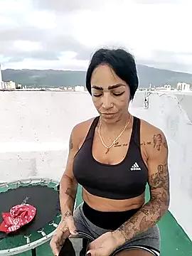 Explore our live girls sluts from our Custom and Multi clubs and checkout exclusive access to highly interactive content, such as shape, hair, titties, pussy type and many more.