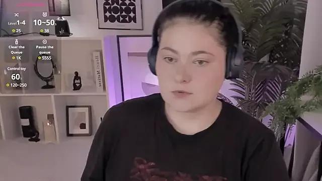 Explore our live girls sluts from our Custom and Multi clubs and checkout exclusive access to highly interactive content, such as shape, hair, titties, pussy type and many more.