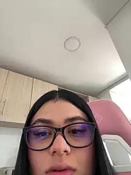 alissonfernandez_ from StripChat is Freechat
