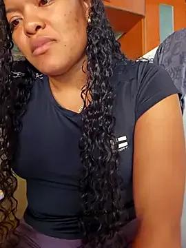 ALISSONREYEZ webcams show profile image 
