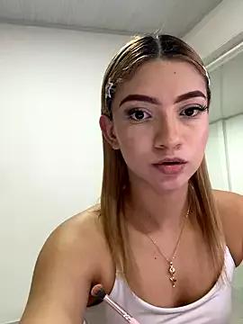 AlixMonroe from StripChat is Freechat
