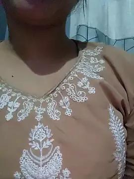 Allen_Mae from StripChat