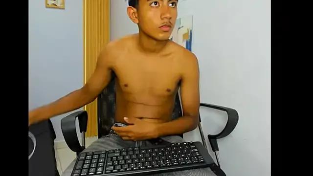 AlluringAngel01 from StripChat