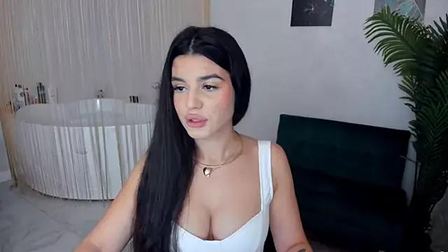 AlluringAriel from StripChat