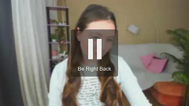 AlluringLookk from StripChat is Freechat