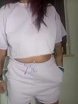 Explore our live girls sluts from our Custom and Multi clubs and checkout exclusive access to highly interactive content, such as shape, hair, titties, pussy type and many more.