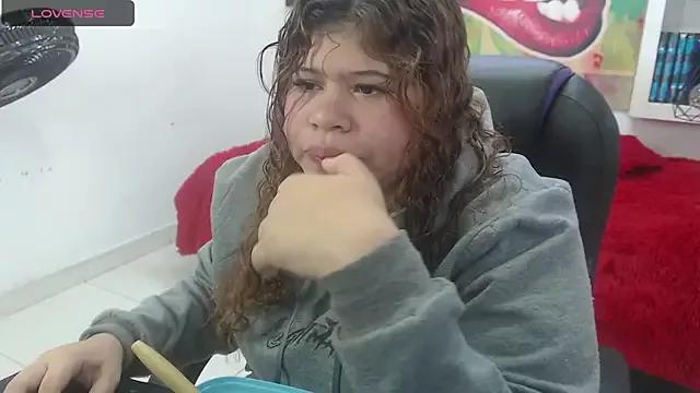 allysson_10 from StripChat