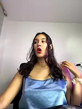 allysy_nc from StripChat