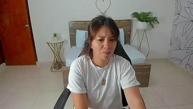 alma_fenix from StripChat is Freechat