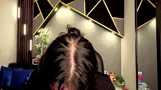 almma_shy from StripChat