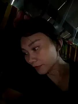 Almond-cute from StripChat is Freechat