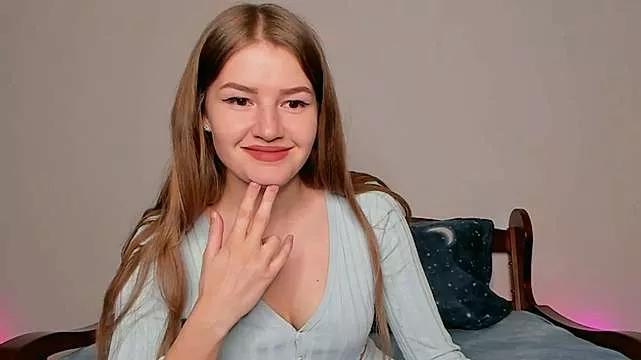 alwaysfrida from StripChat