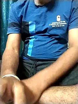ALWAYSHORNYDADDY from StripChat