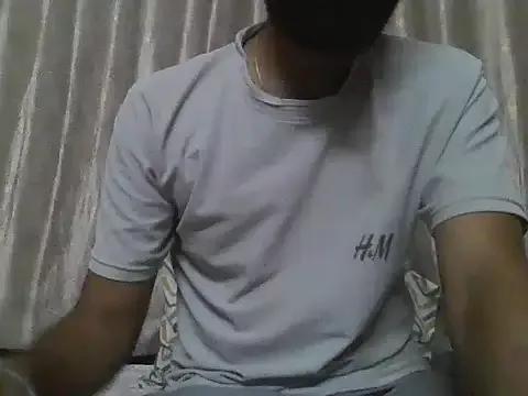 ALWAYSHORNYDADDY from StripChat