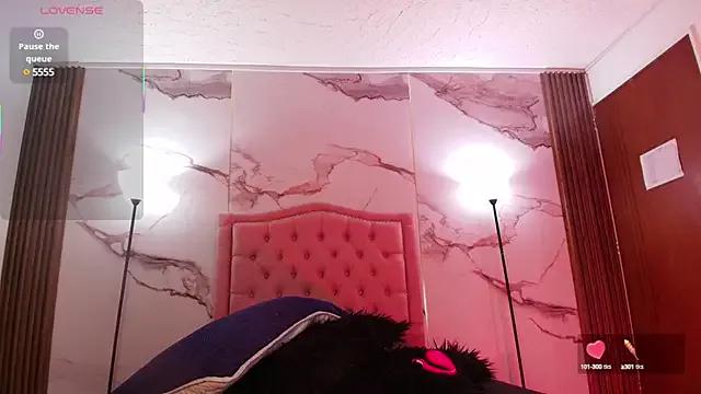 AlyaThompson from StripChat
