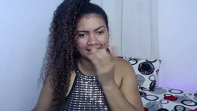 Amalia1893 from StripChat