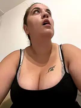 AmaliaAma from StripChat is Freechat