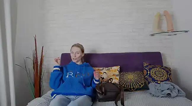 AmaliaMao from StripChat